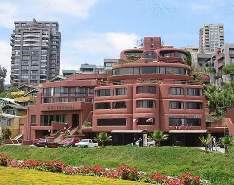Montecarlo 4*